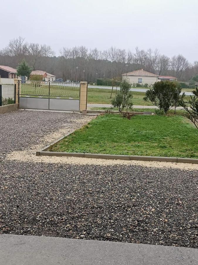 Maison Du Bonheur Lesparre-Médoc エクステリア 写真
